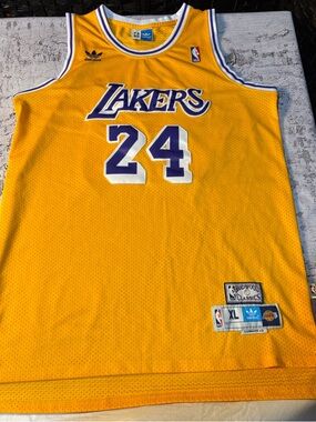 Lakers Kobe Bryant Adidas Jersey, Men’s Large 2X Length